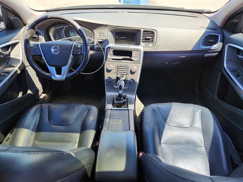 2015 Volvo S60 მანქანა იყიდება აუქციონზე, vin: YV140MFB5F1309025, აუქციონის ნომერი: 55806446