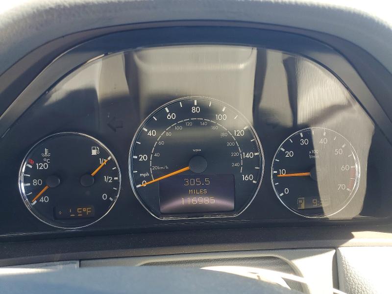 57387056 :رقم المزاد ، WDBJH82J21X051038 vin ، 2001 Mercedes-benz E مزاد بيع