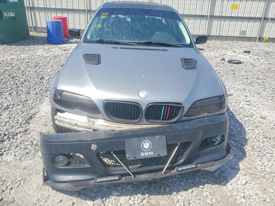 56168826 :رقم المزاد ، WBAEV334X5KW18362 vin ، 2005 Bmw 325 مزاد بيع