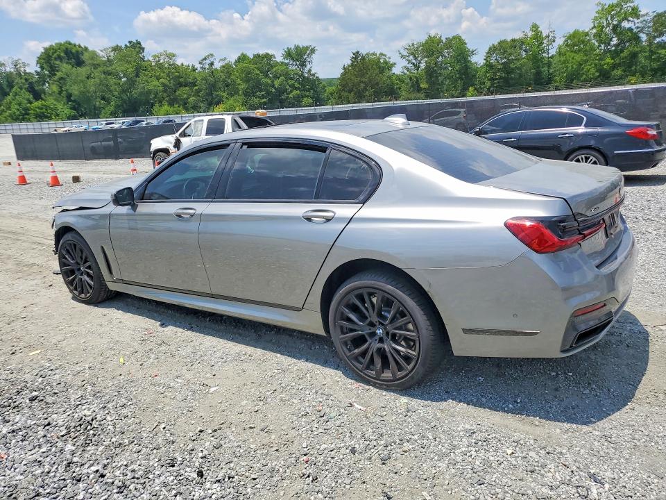 57172156 :رقم المزاد ، WBA7U2C04NCG95132 vin ، 2022 Bmw 750 مزاد بيع