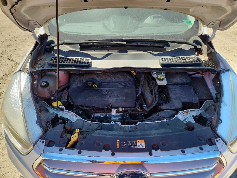 55966886 :رقم المزاد ، 1FMCU0GD7JUA18818 vin ، 2018 Ford Escape مزاد بيع
