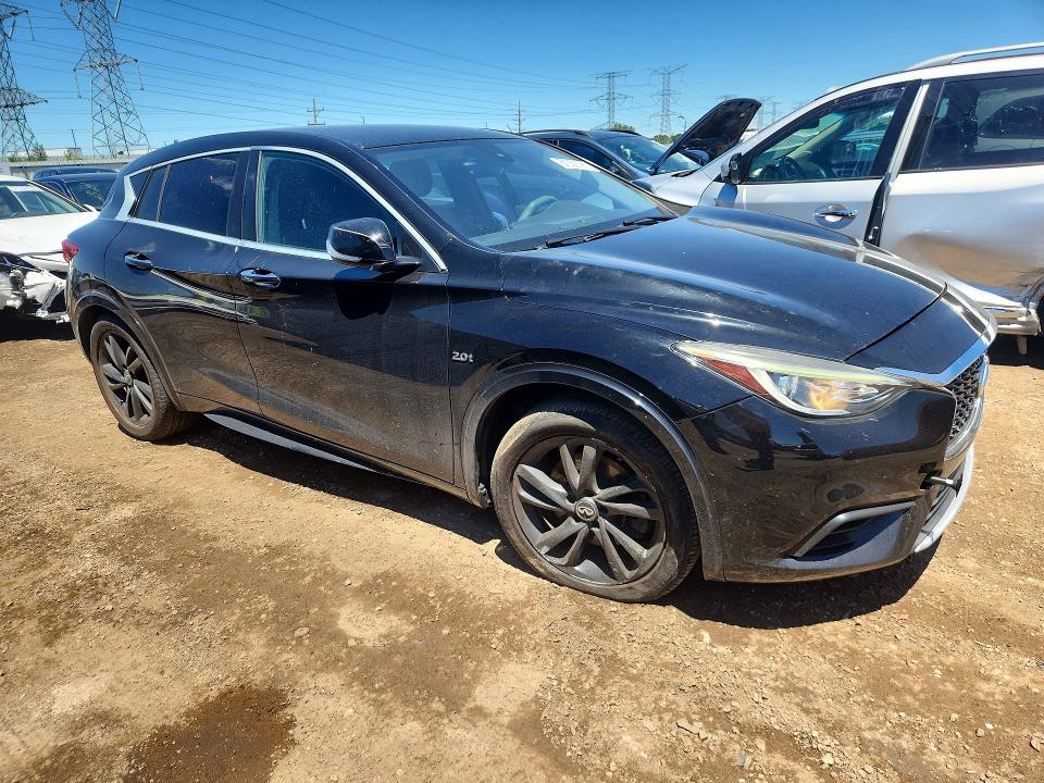 57330196 :رقم المزاد ، SJKCH5CP8HA033259 vin ، 2017 Infiniti Qx30 مزاد بيع