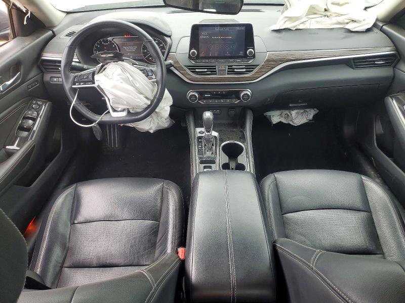 57606816 :رقم المزاد ، 1N4BL4FW5MN356767 vin ، 2021 Nissan Altima مزاد بيع