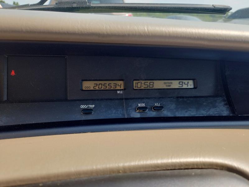 59267736 :رقم المزاد ، 4T1BF28B22U218909 vin ، 2002 Toyota Avalon مزاد بيع