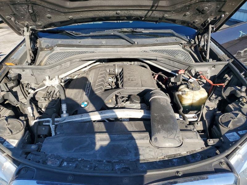 59189036 :رقم المزاد ، 5UXKR0C34H0V72798 vin ، 2017 Bmw X5 مزاد بيع