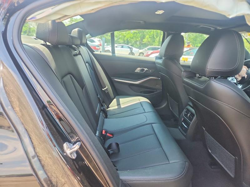 56986806 :رقم المزاد ، 3MW89FF0XP8D20166 vin ، 2023 Bmw 330xi مزاد بيع