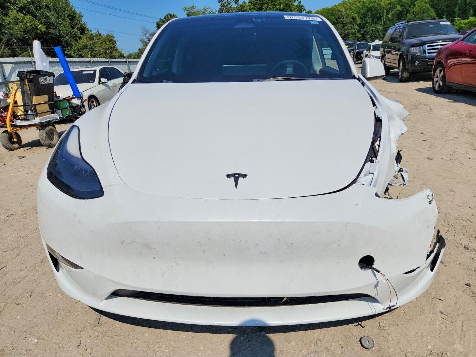 Продажа на аукционе авто 2023 Tesla Model Y, vin: 7SAYGDEF4PF700900, номер лота: 52552726