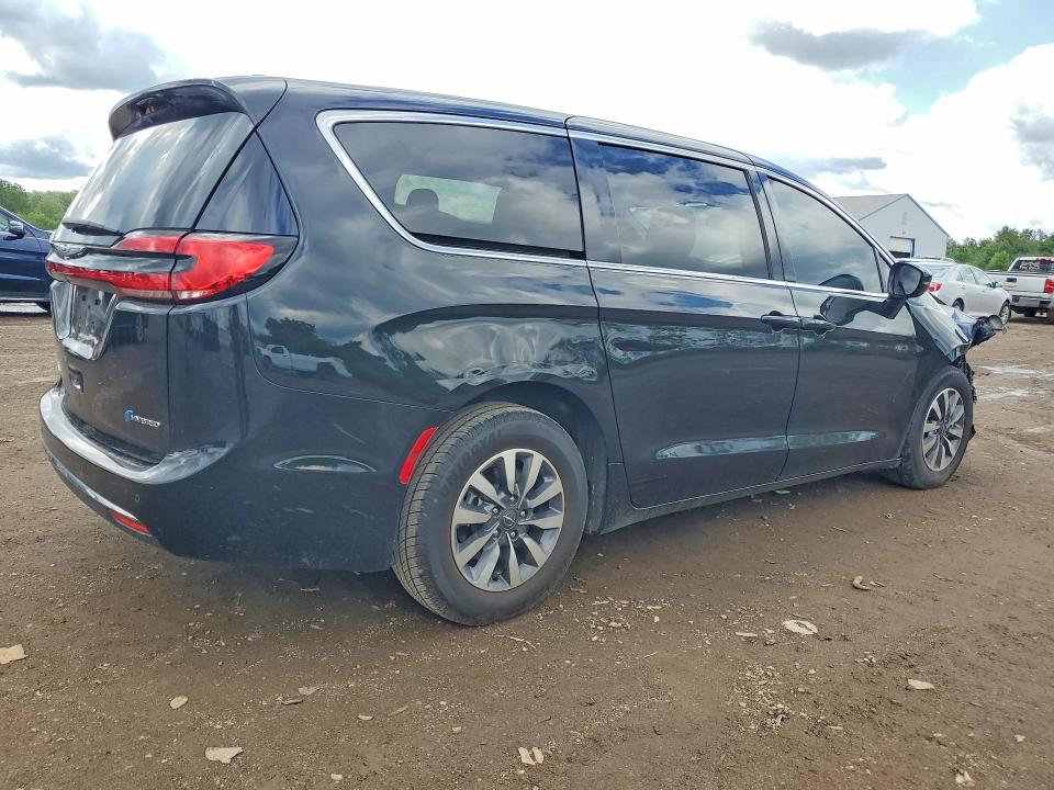 Продажа на аукционе авто 2022 Chrysler Pacifica, vin: 2C4RC1L73NR155975, номер лота: 57268756