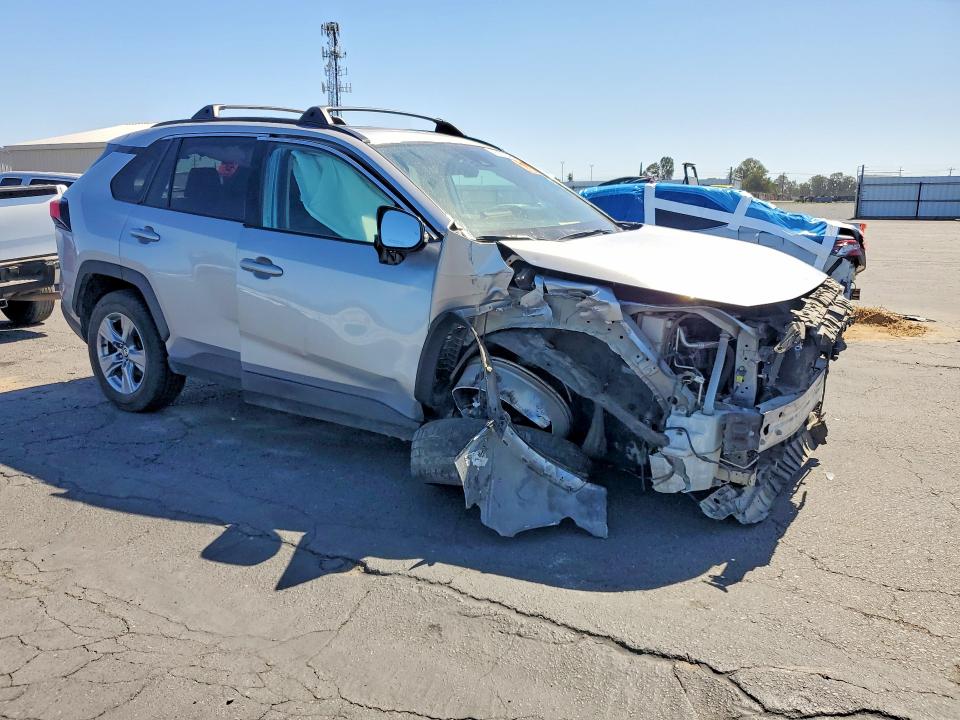 Продажа на аукционе авто 2024 Toyota Rav4, vin: 2T3W1RFV9RC265511, номер лота: 55831846
