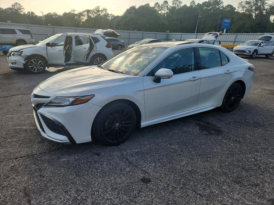 Aukcja sprzedaży 2022 Toyota Camry, vin: 4T1K61AK4NU021085, numer aukcji: 56994826