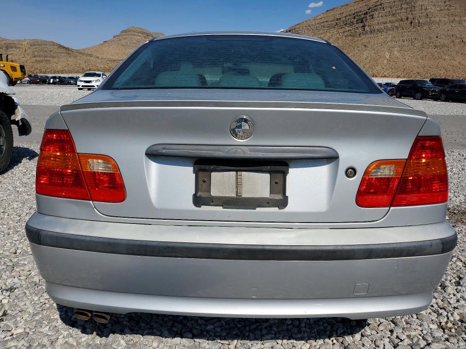 Продаж на аукціоні авто 2004 Bmw 325, vin: WBAEV33404KR32424, номер лоту: 57981196