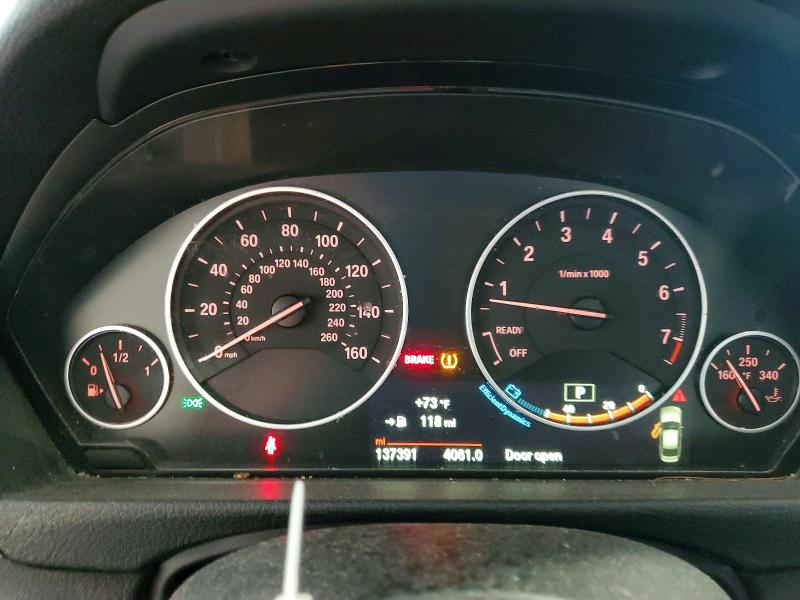 2015 Bmw 328 მანქანა იყიდება აუქციონზე, vin: WBA3B5G58FNS19870, აუქციონის ნომერი: 57385646