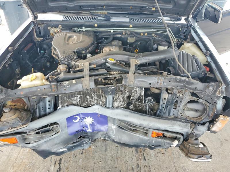 58784796 :رقم المزاد ، 1N6SD11S8PC377796 vin ، 1993 Nissan Truck مزاد بيع