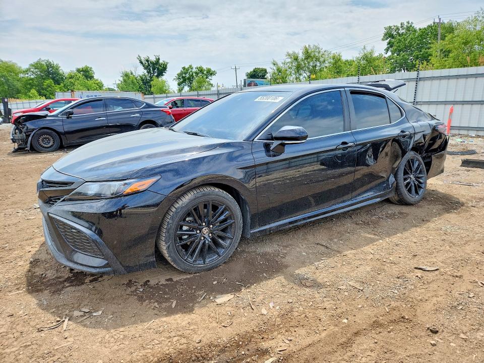 2022 Toyota Camry მანქანა იყიდება აუქციონზე, vin: 4T1G11AK8NU051422, აუქციონის ნომერი: 55200106