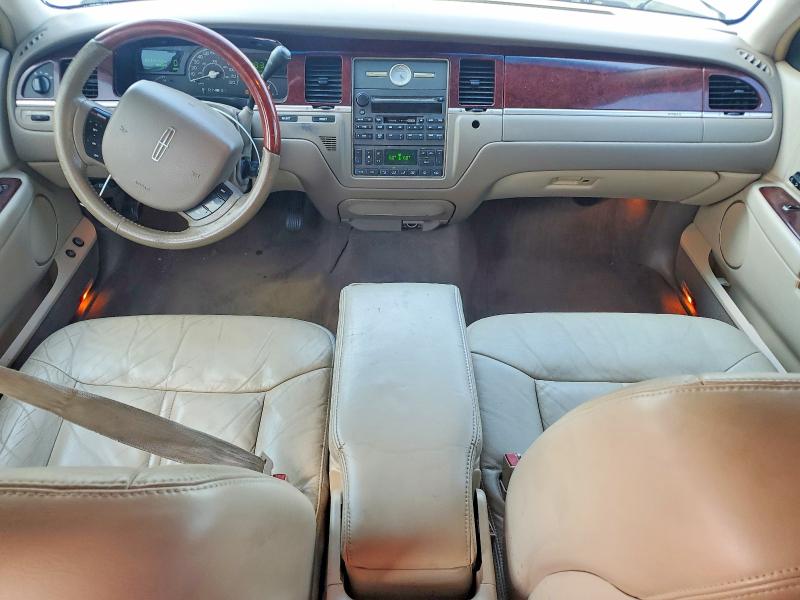 Aukcja sprzedaży 2005 Lincoln Town Car, vin: 1LNHM82W45Y624296, numer aukcji: 57131816