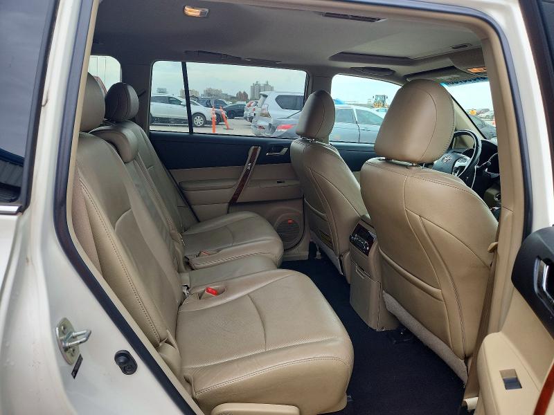 2011 Toyota Highlander მანქანა იყიდება აუქციონზე, vin: 5TDYK3EH9BS047444, აუქციონის ნომერი: 57906796