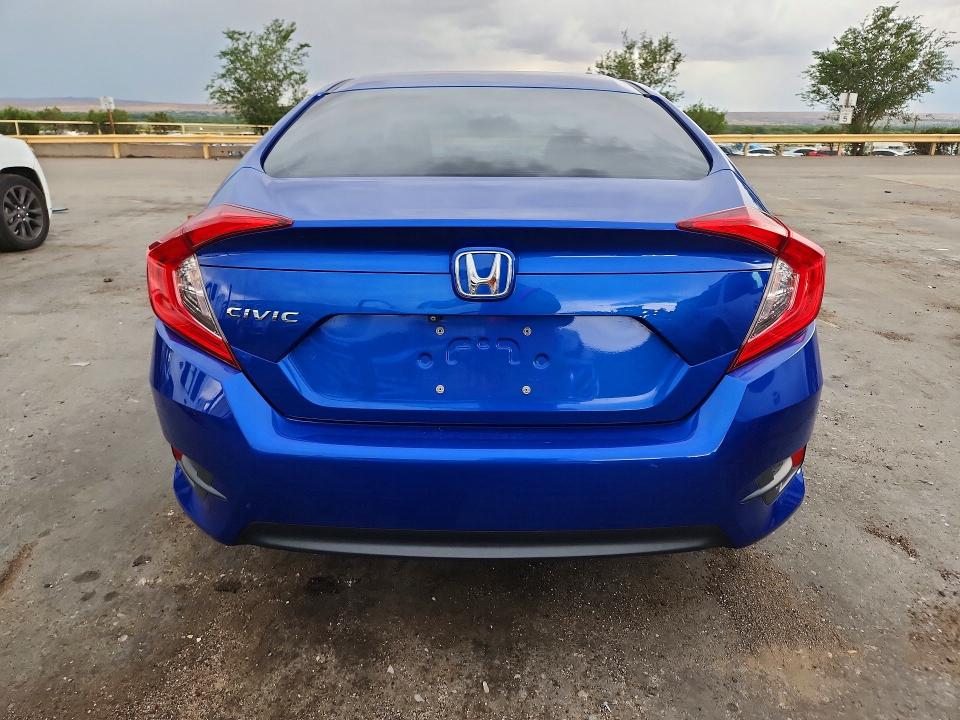 Продажа на аукционе авто 2017 Honda Civic, vin: 2HGFC2F52HH537123, номер лота: 58798566