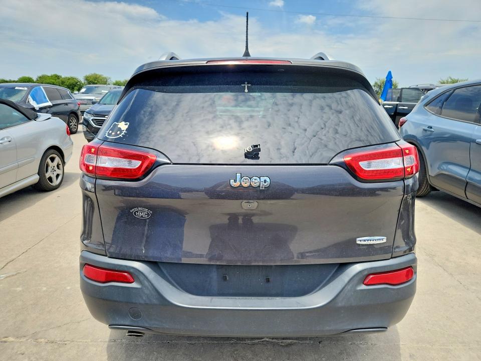 58827296 :رقم المزاد ، 1C4PJLLB2JD510953 vin ، 2018 Jeep Cherockee مزاد بيع