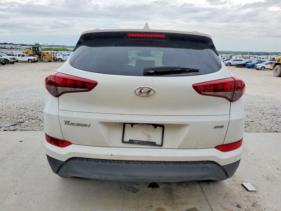 Продаж на аукціоні авто 2018 Hyundai Tucson, vin: KM8J3CA45JU721225, номер лоту: 55792366
