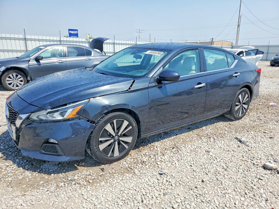 58585396 :رقم المزاد ، 1N4BL4DV8MN394620 vin ، 2021 Nissan Altima مزاد بيع