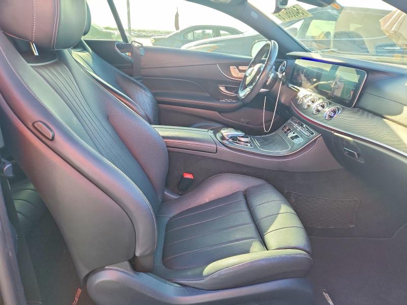 54886076 :رقم المزاد ، WDD1J6HB0KF118050 vin ، 2019 Mercedes-benz E مزاد بيع
