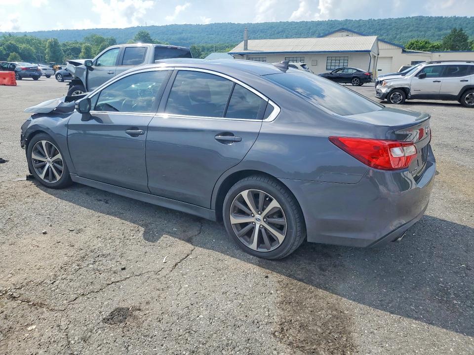 57056886 :رقم المزاد ، 4S3BNAK63J3037786 vin ، 2018 Subaru Legacy مزاد بيع
