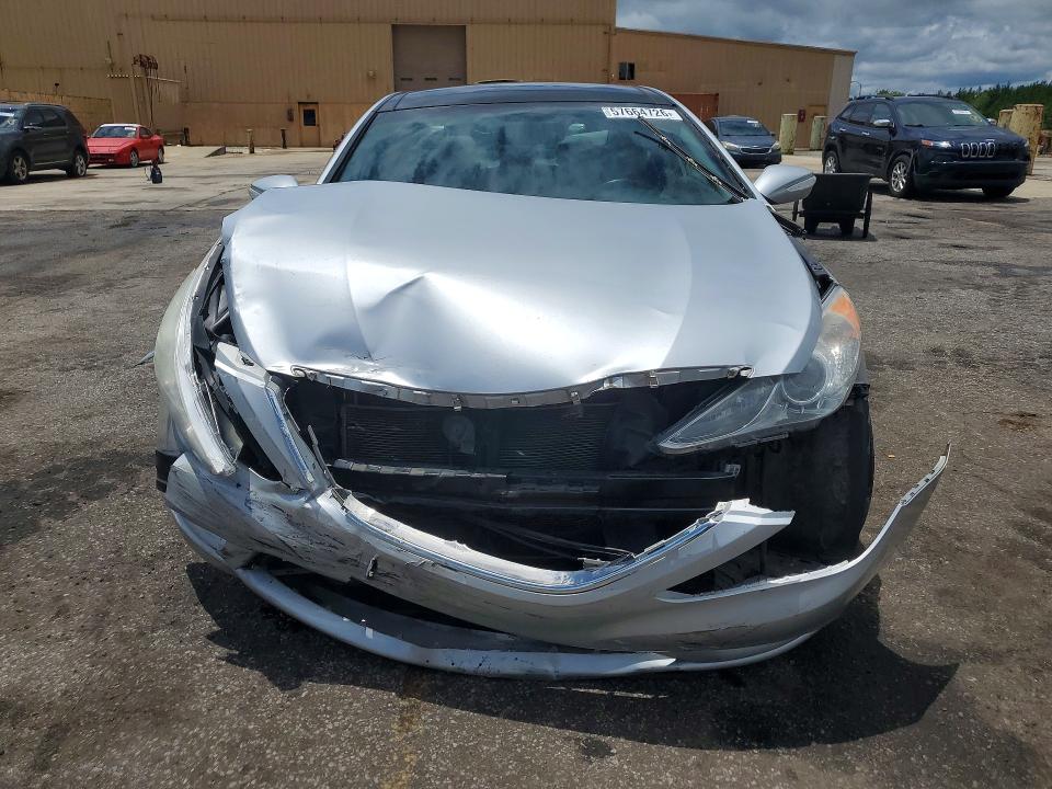 57664726 :رقم المزاد ، 5NPEC4AC8DH550486 vin ، 2013 Hyundai Sonata مزاد بيع