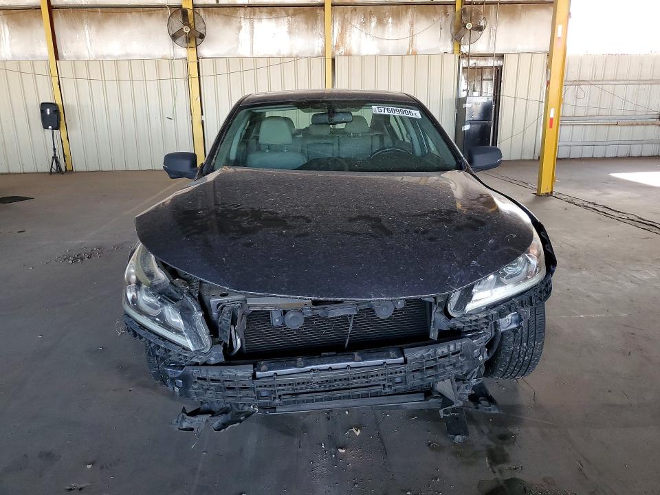 Продажа на аукционе авто 2017 Honda Accord, vin: 1HGCR2F89HA011081, номер лота: 57609906