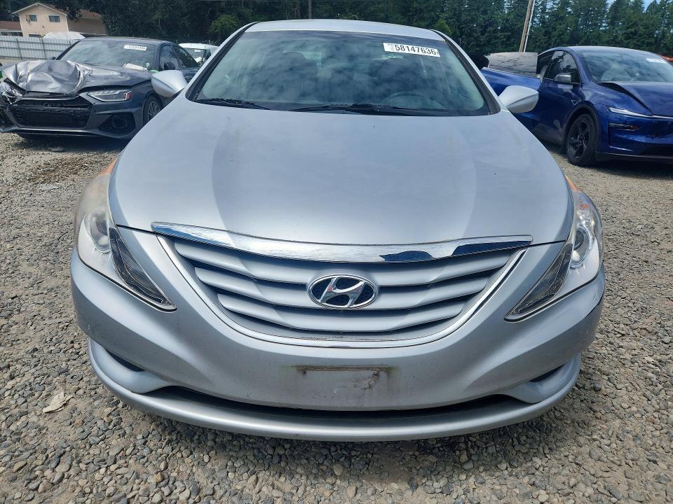 2013 Hyundai Sonata მანქანა იყიდება აუქციონზე, vin: 5NPEB4AC4DH602196, აუქციონის ნომერი: 58147636