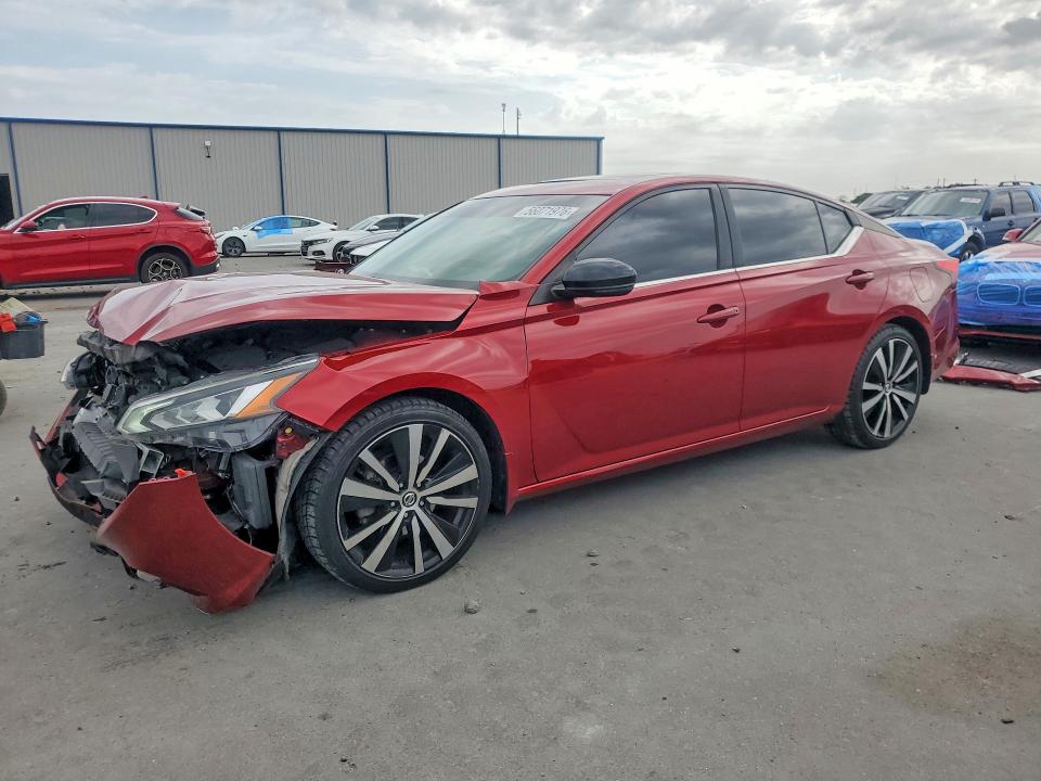 2020 Nissan Altima მანქანა იყიდება აუქციონზე, vin: 1N4BL4CV9LC215853, აუქციონის ნომერი: 56071976