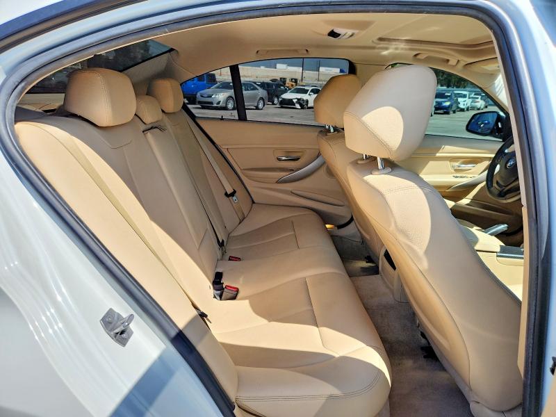 Aukcja sprzedaży 2016 Bmw 320, vin: WBA8E1G50GNU10433, numer aukcji: 56278936