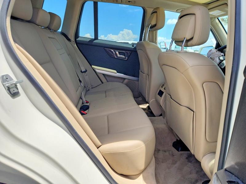 57133056 :رقم المزاد ، WDCGG8HB3AF475570 vin ، 2010 Mercedes-benz Glk مزاد بيع