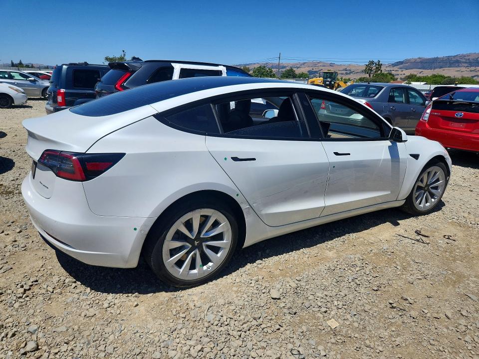 54702166 :رقم المزاد ، 5YJ3E1EB4MF902253 vin ، 2021 Tesla Model 3 مزاد بيع