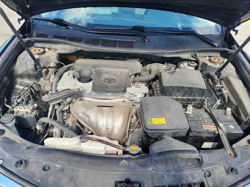 57177656 :رقم المزاد ، 4T4BF1FK4ER409724 vin ، 2014 Toyota Camry مزاد بيع