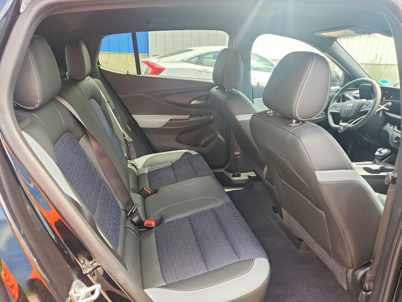 57992836 :رقم المزاد ، KL47LAE23SB240893 vin ، 2025 Buick Envista مزاد بيع