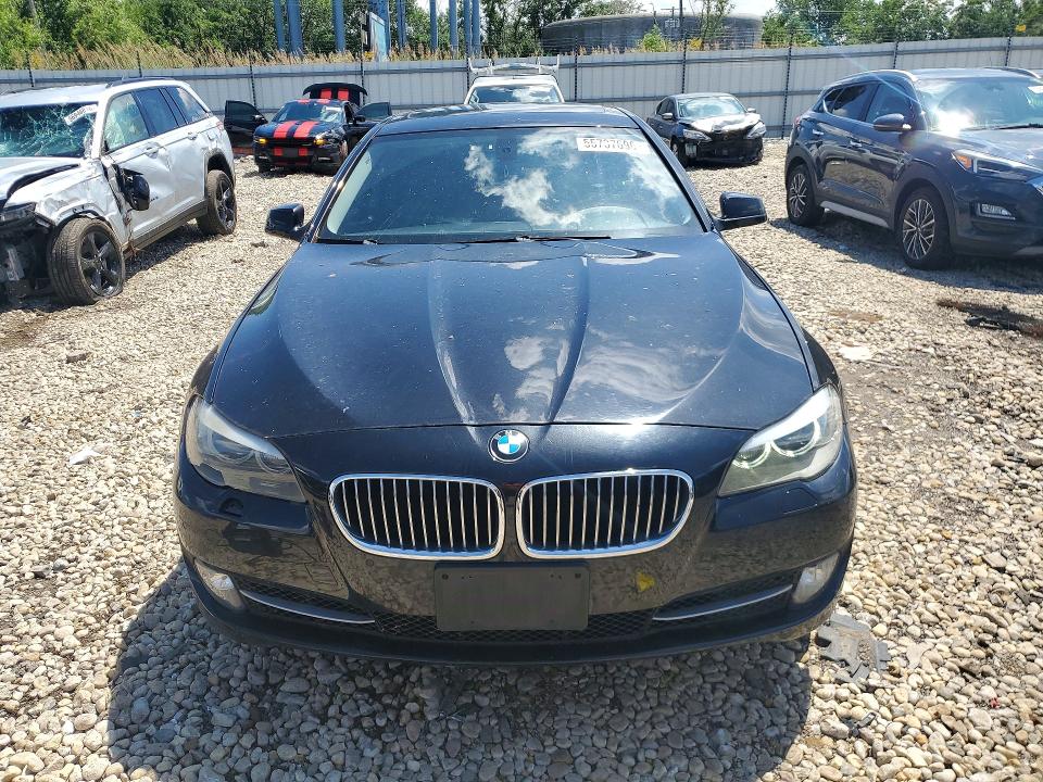 55737696 :رقم المزاد ، WBAXH5C57CC595229 vin ، 2012 Bmw 528 مزاد بيع