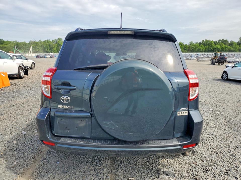 56496066 :رقم المزاد ، 2T3BF4DV6BW110456 vin ، 2011 Toyota Rav4 مزاد بيع