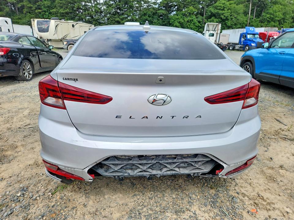 2019 Hyundai Elantra მანქანა იყიდება აუქციონზე, vin: KMHD84LF0KU738907, აუქციონის ნომერი: 57859246
