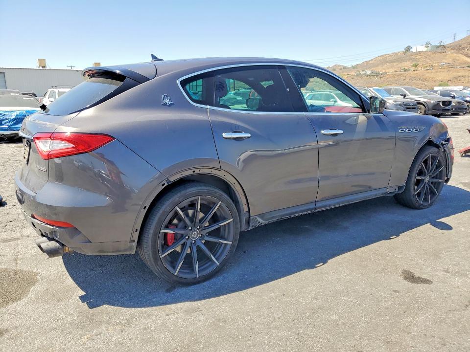 Продаж на аукціоні авто 2018 Maserati Levante, vin: ZN661XUA0JX270209, номер лоту: 58141186