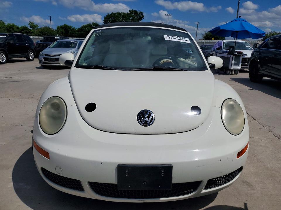 57825866 :رقم المزاد ، 3VWFF31Y17M420854 vin ، 2007 Volkswagen New Beetle مزاد بيع