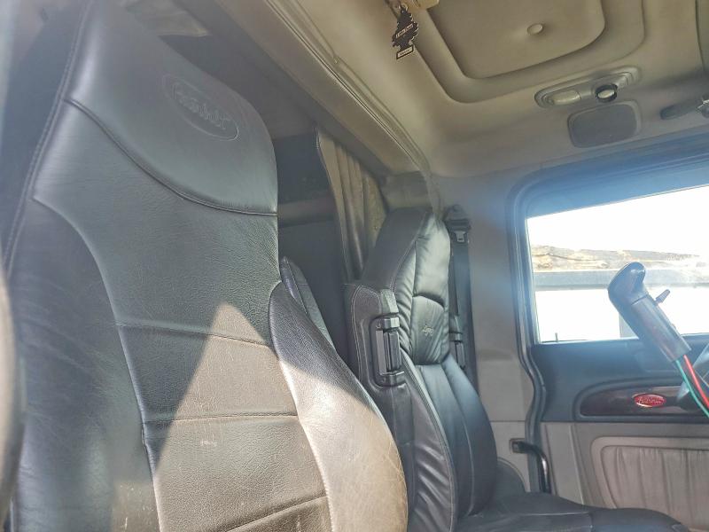 2015 Peterbilt Conv/trlr მანქანა იყიდება აუქციონზე, vin: 1NPXGGGG60D319815, აუქციონის ნომერი: 55546236