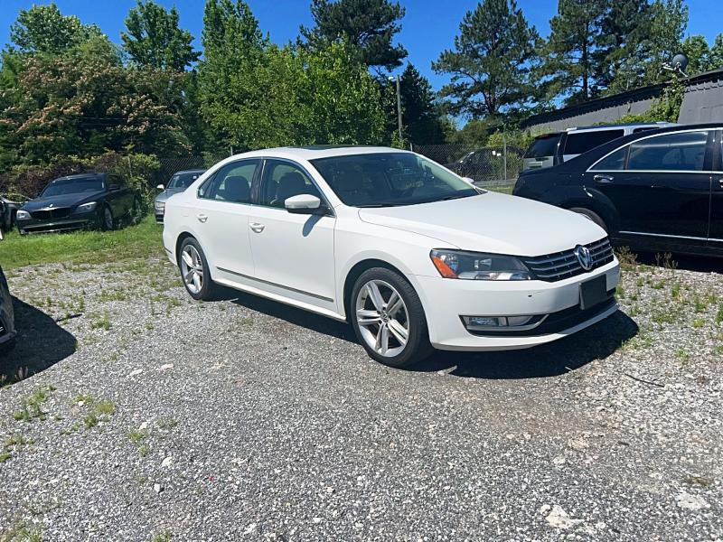 2015 Volkswagen Passat მანქანა იყიდება აუქციონზე, vin: 1VWCV7A32FC003843, აუქციონის ნომერი: 56260876