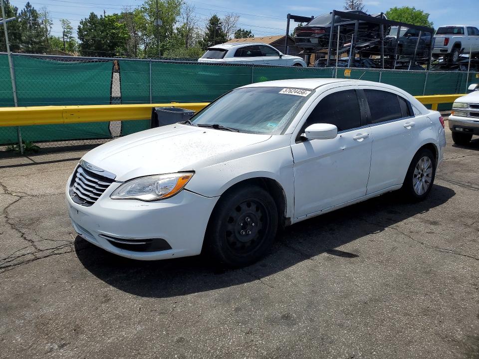 Продаж на аукціоні авто 2013 Chrysler 200, vin: 1C3CCBAB1DN647357, номер лоту: 57624456