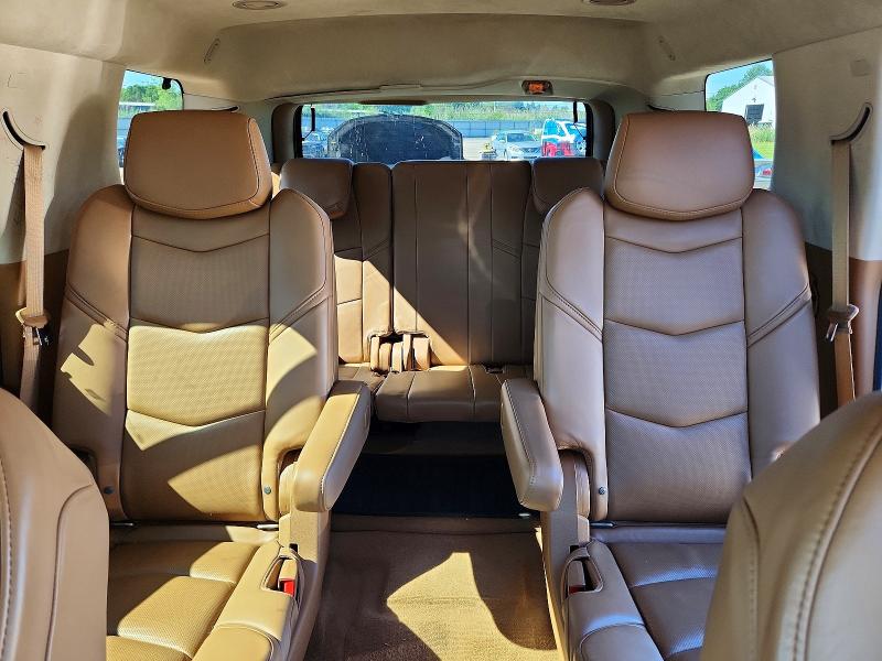 57209886 :رقم المزاد ، 1GYS4PKJ6FR671909 vin ، 2015 Cadillac Escalade مزاد بيع