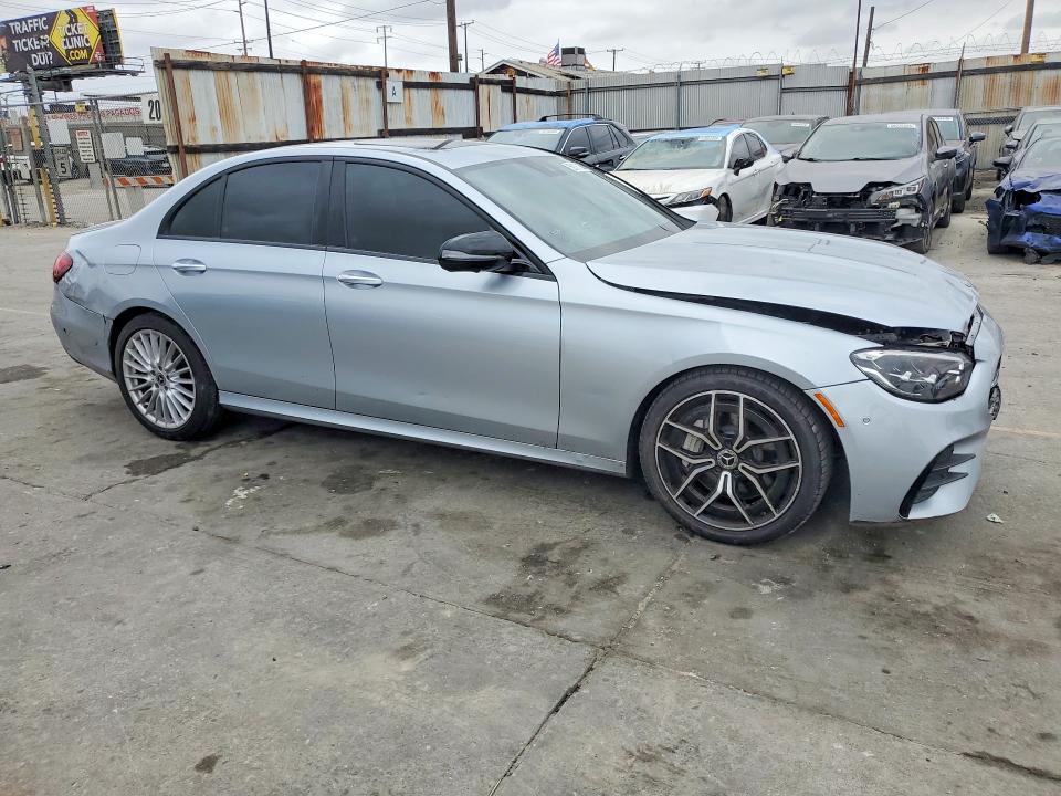 59197256 :رقم المزاد ، W1KZF8DB3MA930271 vin ، 2021 Mercedes-benz E مزاد بيع