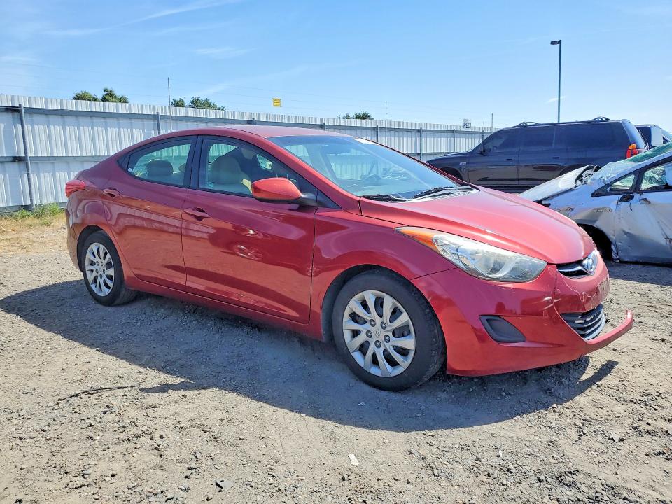 2013 Hyundai Elantra მანქანა იყიდება აუქციონზე, vin: 5NPDH4AE2DH214198, აუქციონის ნომერი: 55025556