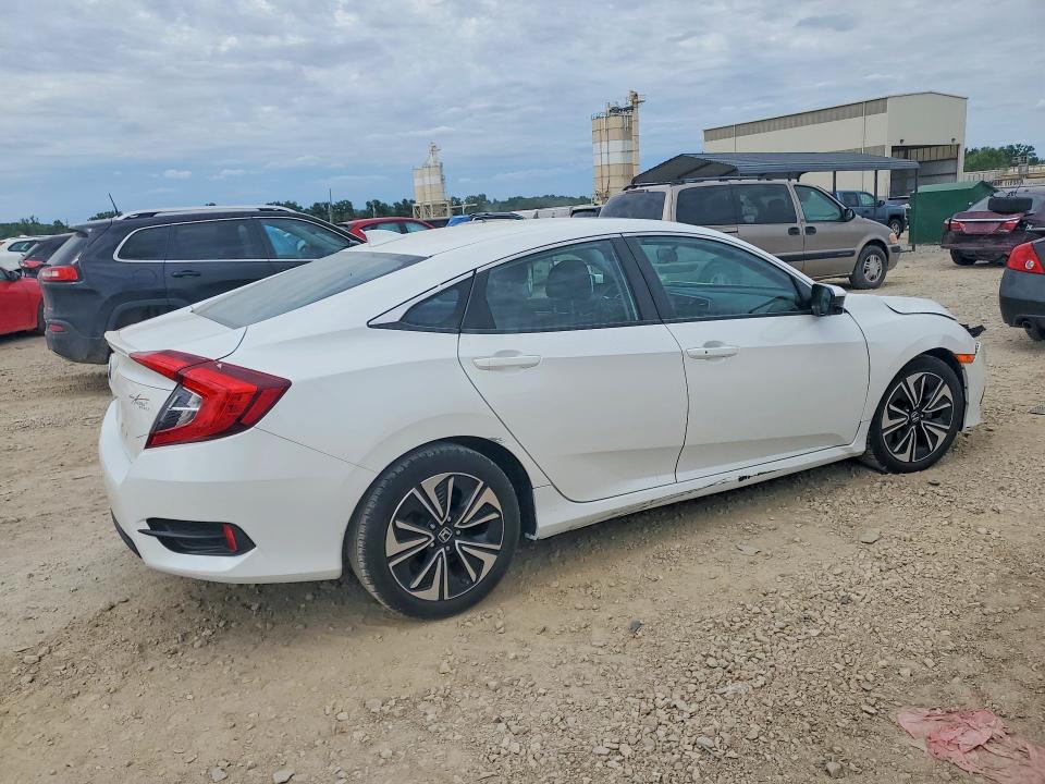 Auction sale of the 2016 Honda Civic, vin: 19XFC1F35GE039533, lot number: 57594856