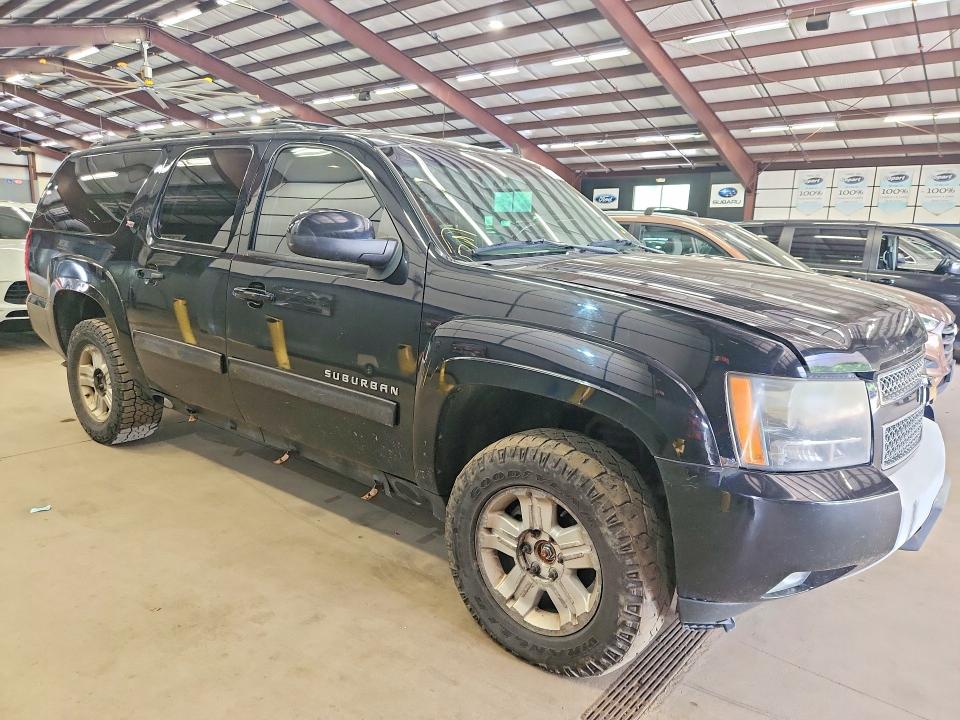 Продажа на аукционе авто 2011 Chevrolet Suburban, vin: 1GNSKJE38BR270207, номер лота: 58118236