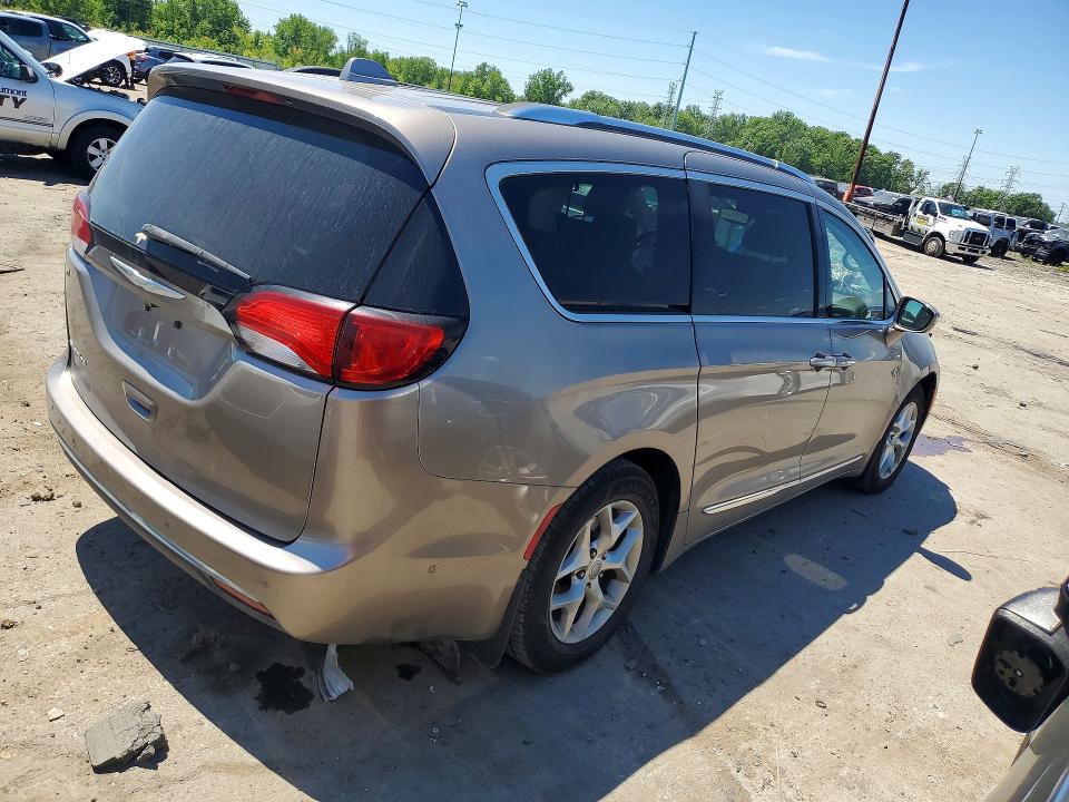 Продажа на аукционе авто 2017 Chrysler Pacifica, vin: 2C4RC1EG5HR695605, номер лота: 55685596