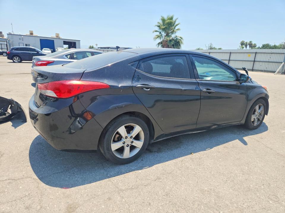2013 Hyundai Elantra მანქანა იყიდება აუქციონზე, vin: 5NPDH4AE4DH384031, აუქციონის ნომერი: 57973376